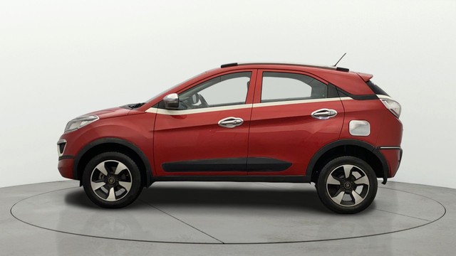 Second-hand 2019 Tata Nexon 1.2 Revotron XM for sale in Lucknow-5