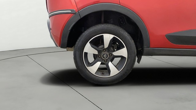 Second-hand 2019 Tata Nexon 1.2 Revotron XM for sale in Lucknow-24