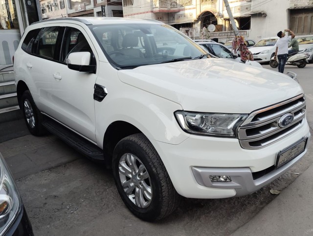 Ford Endeavour 3.2 Titanium AT 4X4 Second-hand 2016 Ford Endeavour 3.2 Titanium AT 4X4 for sale in New Delhi-0