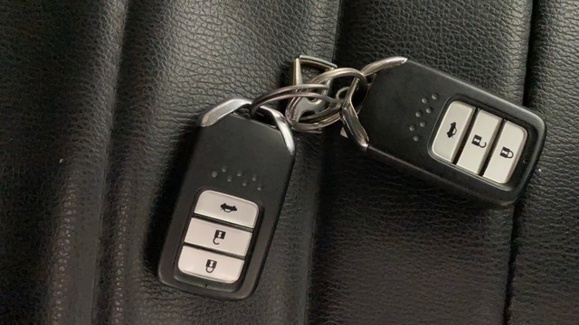 Second-hand 2018 Honda City i-VTEC CVT ZX for sale in Lucknow-8