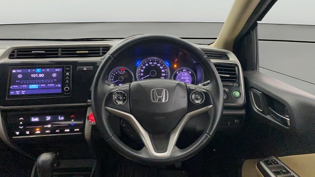 Second-hand 2018 Honda City i-VTEC CVT ZX for sale in Lucknow-2