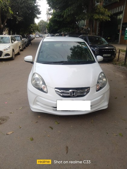 Second-hand 2016 Honda Amaze S Petrol BSIV for sale in Noida