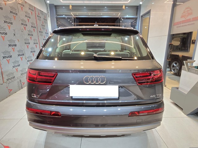 Second-hand 2018 Audi Q7 45 TDI Quattro Technology for sale in Chandigarh-1
