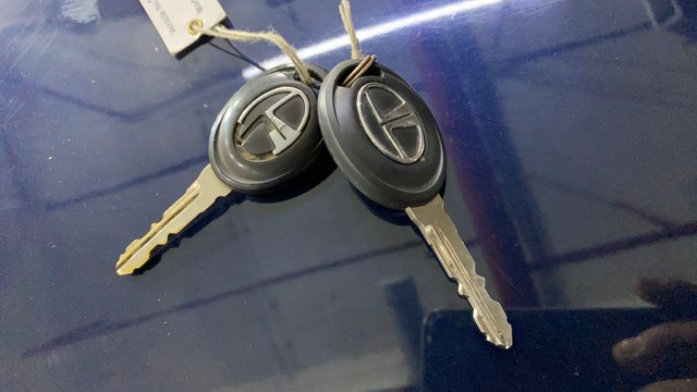 Second-hand 2019 Tata Tigor Buzz Petrol for sale in Kolkata-4