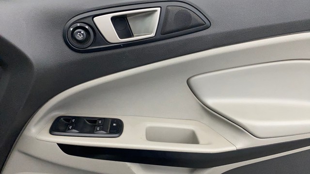 Second-hand 2017 Ford Ecosport 1.5 Diesel Trend BSIV for sale in Lucknow-17