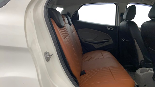 Second-hand 2017 Ford Ecosport 1.5 Diesel Trend BSIV for sale in Lucknow-16