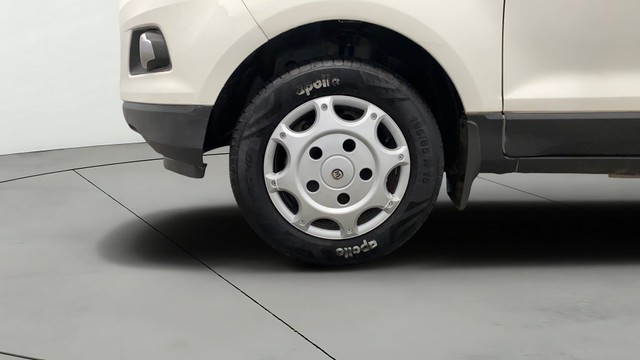 Second-hand 2017 Ford Ecosport 1.5 Diesel Trend BSIV for sale in Lucknow-25