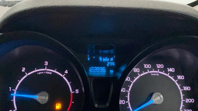 Second-hand 2017 Ford Ecosport 1.5 Diesel Trend BSIV for sale in Lucknow-11