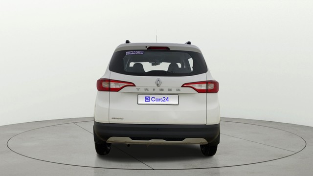 Second-hand 2023 Renault Triber RXT for sale in Ahmedabad-14