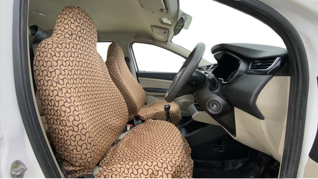 Second-hand 2023 Renault Triber RXT for sale in Ahmedabad-25