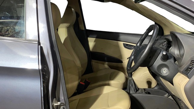 Second-hand 2017 Hyundai EON Era Plus for sale in Kolkata-25