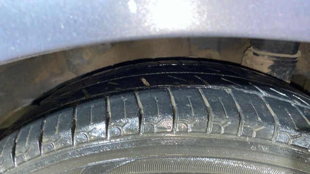 Second-hand 2017 Hyundai EON Era Plus for sale in Kolkata-3