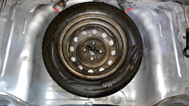 Second-hand 2017 Hyundai EON Era Plus for sale in Kolkata-30