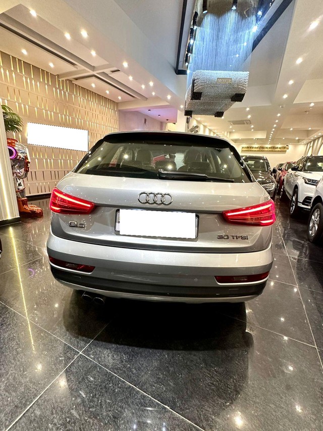 Second-hand 2017 Audi Q3 30 TFSI Premium FWD for sale in New Delhi-9