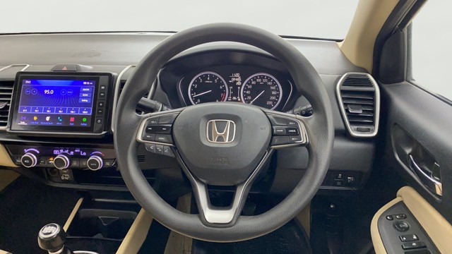 Second-hand 2021 Honda City V MT for sale in Ahmedabad-0