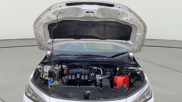 Second-hand 2021 Honda City V MT for sale in Ahmedabad-20