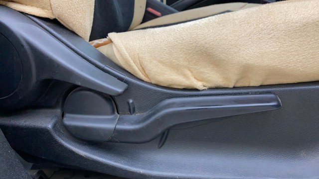 Second-hand 2021 Honda City V MT for sale in Ahmedabad-5