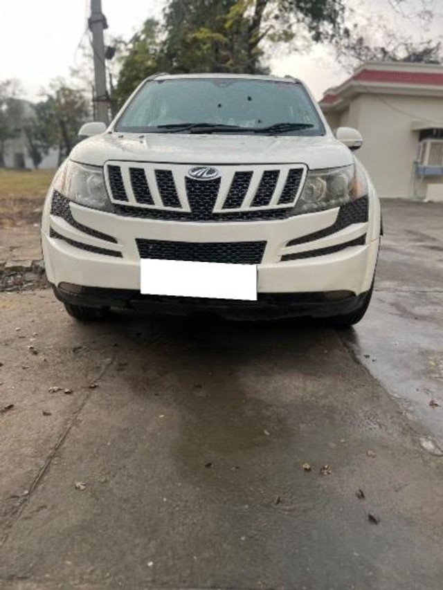 Mahindra XUV500 W6 2WD Second-hand 2014 Mahindra XUV500 W6 2WD for sale in Patiala-3