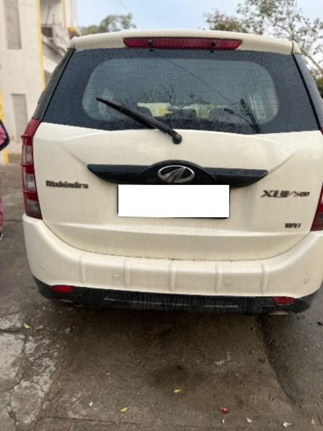 Mahindra XUV500 W6 2WD Second-hand 2014 Mahindra XUV500 W6 2WD for sale in Patiala-1
