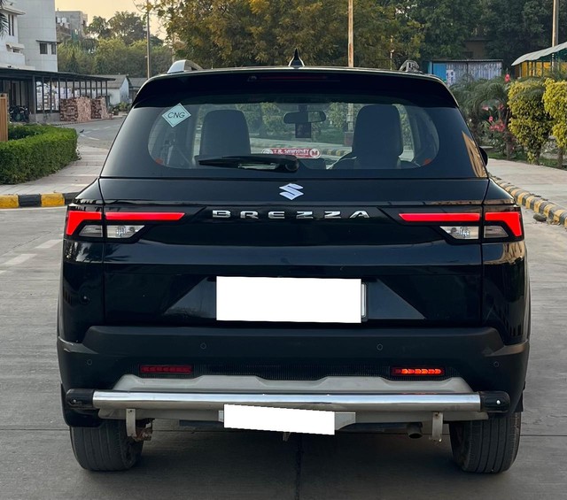Second-hand 2024 Maruti Suzuki Brezza Zxi CNG for sale in New Delhi-1