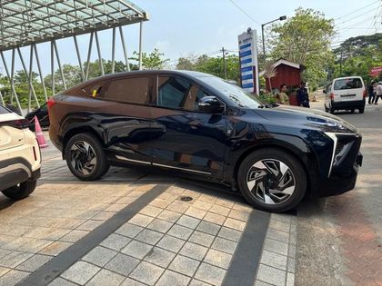Mahindra XEV 9e Pack Three 11.2kw Charger