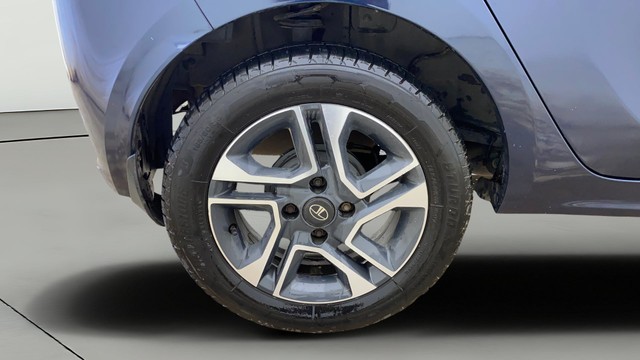 Second-hand 2021 Tata Tiago XZ Plus BSVI for sale in Ahmedabad-27