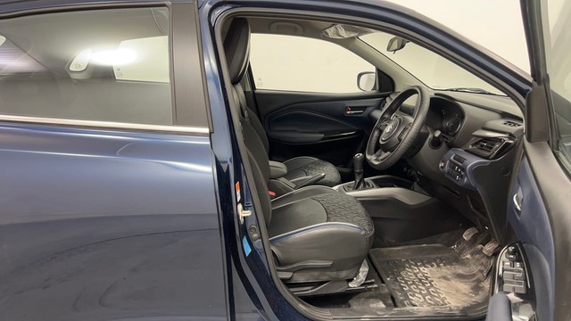 Second-hand 2025 Maruti Suzuki Baleno Zeta for sale in Pune-15