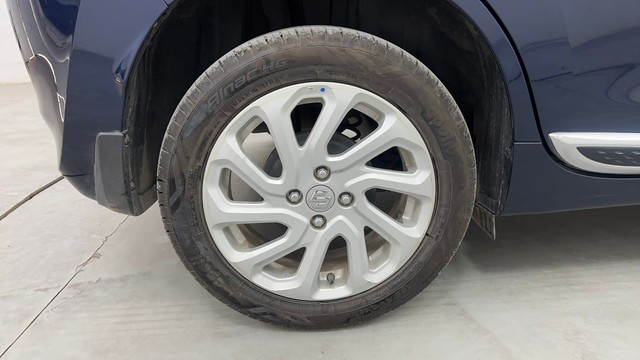 Second-hand 2025 Maruti Suzuki Baleno Zeta for sale in Pune-18