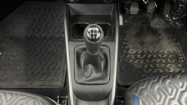 Second-hand 2025 Maruti Suzuki Baleno Zeta for sale in Pune-12