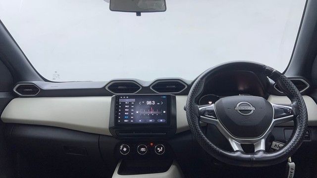 Second-hand 2021 Nissan Magnite XL for sale in New Delhi-11