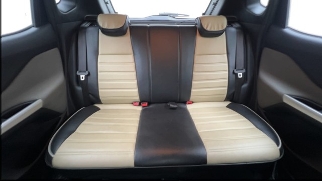 Second-hand 2021 Nissan Magnite XL for sale in New Delhi-38