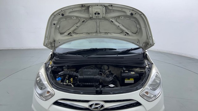 Second-hand 2015 Hyundai i10 Sportz 1.1L for sale in New Delhi-8