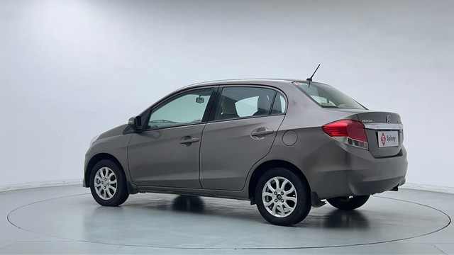 Second-hand 2013 Honda Amaze VX i-VTEC for sale in New Delhi-5