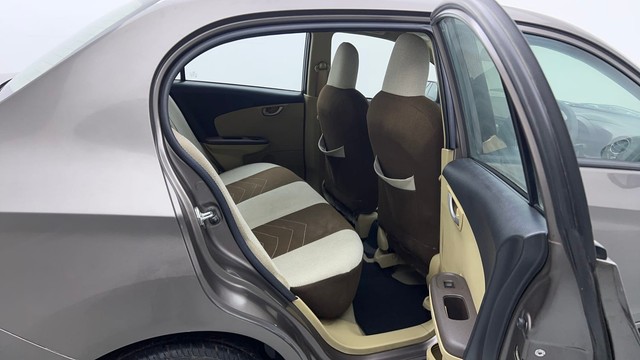 Second-hand 2013 Honda Amaze VX i-VTEC for sale in New Delhi-31