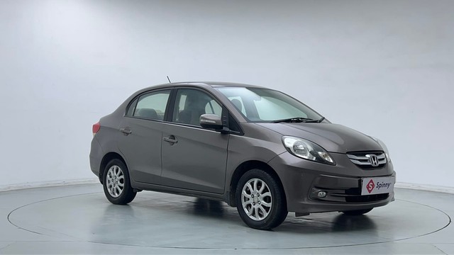Second-hand 2013 Honda Amaze VX i-VTEC for sale in New Delhi-1