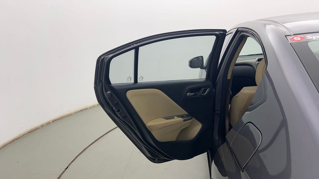 Second-hand 2017 Honda City ZX CVT for sale in Kolkata-25