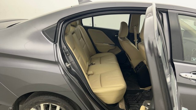 Second-hand 2017 Honda City ZX CVT for sale in Kolkata-36