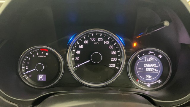 Second-hand 2017 Honda City ZX CVT for sale in Kolkata-13