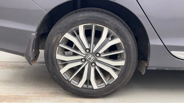 Second-hand 2017 Honda City ZX CVT for sale in Kolkata-18