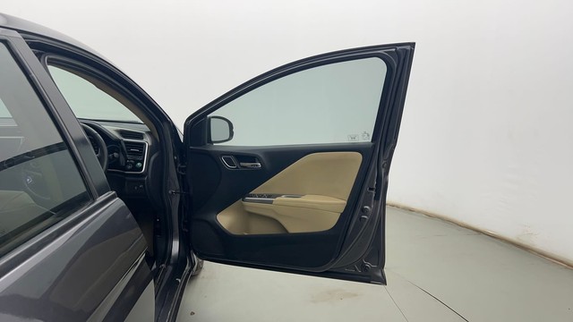 Second-hand 2017 Honda City ZX CVT for sale in Kolkata-16