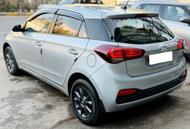 Hyundai i20 Sportz Plus BSIV Second-hand 2019 Hyundai i20 Sportz Plus BSIV for sale in New Delhi-7