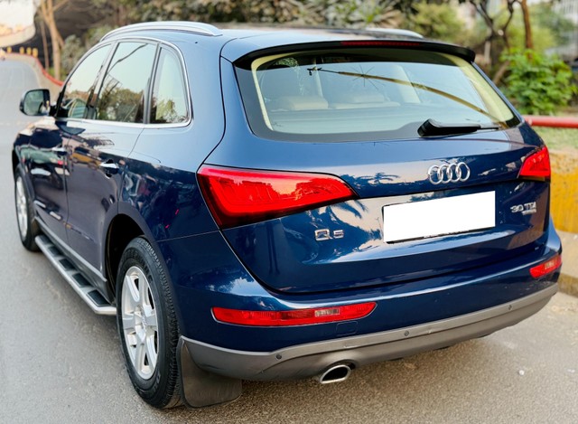 Second-hand 2015 Audi Q5 3.0 TDI Quattro for sale in New Delhi-15