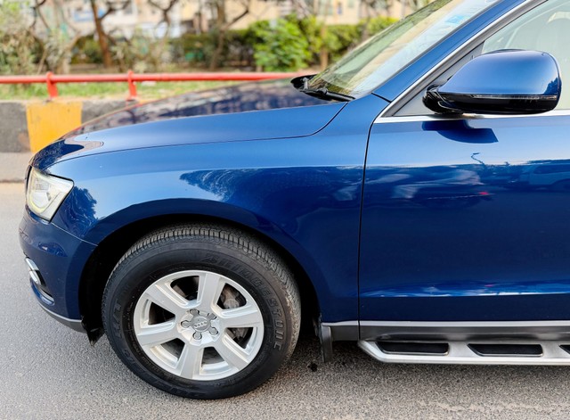 Second-hand 2015 Audi Q5 3.0 TDI Quattro for sale in New Delhi-19