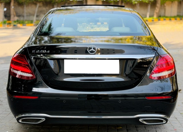 Mercedes-Benz E-Class Expression E 220 d BSIV Second-hand 2018 Mercedes-Benz E-Class Expression E 220 d BSIV for sale in New Delhi-22