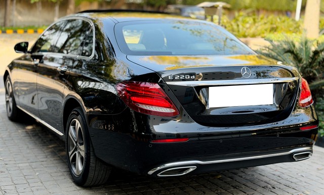 Mercedes-Benz E-Class Expression E 220 d BSIV Second-hand 2018 Mercedes-Benz E-Class Expression E 220 d BSIV for sale in New Delhi-1