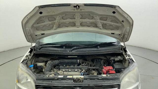 Second-hand 2019 Maruti Wagon R VXI 1.2 for sale in Ahmedabad-8