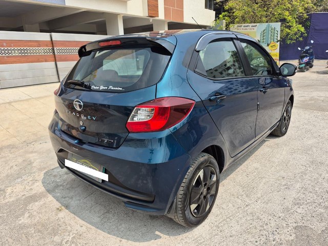 Tata Tiago XZ Plus Second-hand 2023 Tata Tiago XZ Plus for sale in Bangalore-9