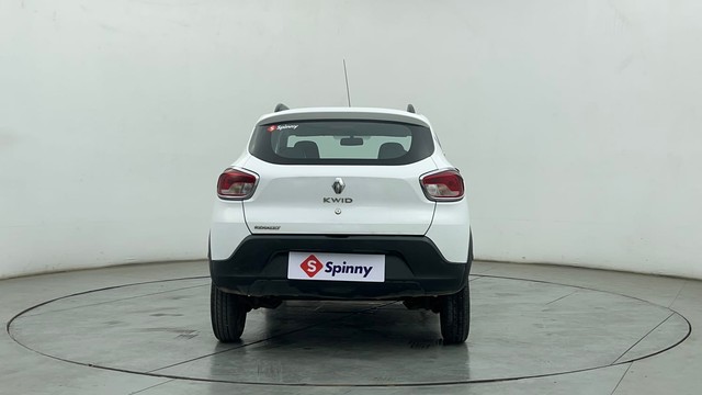 Second-hand 2016 Renault KWID 1.0 AMT RXT for sale in Chennai-4