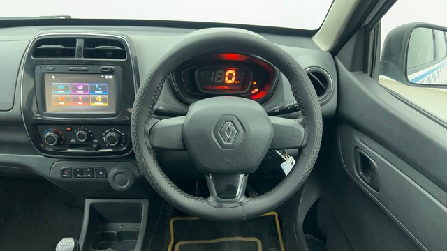 Second-hand 2016 Renault KWID 1.0 AMT RXT for sale in Chennai-36