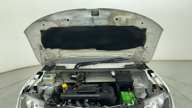 Second-hand 2016 Renault KWID 1.0 AMT RXT for sale in Chennai-8